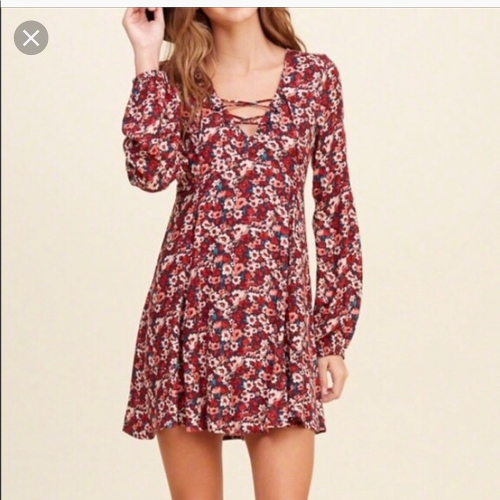 Hollister Floral Mini V-Neck Dress